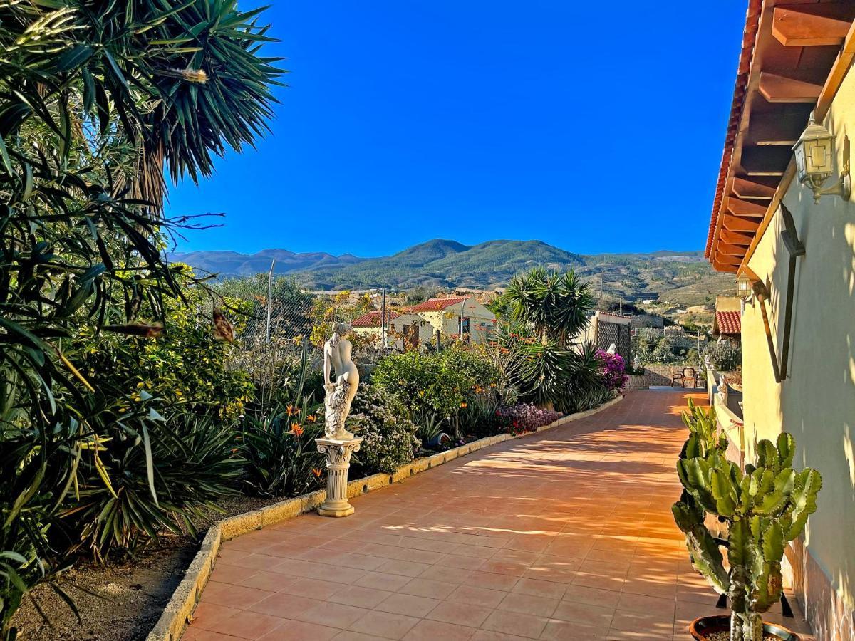 Arico ViejoExquisite Rural House With Garden, Pool And Sea Views别墅 外观 照片